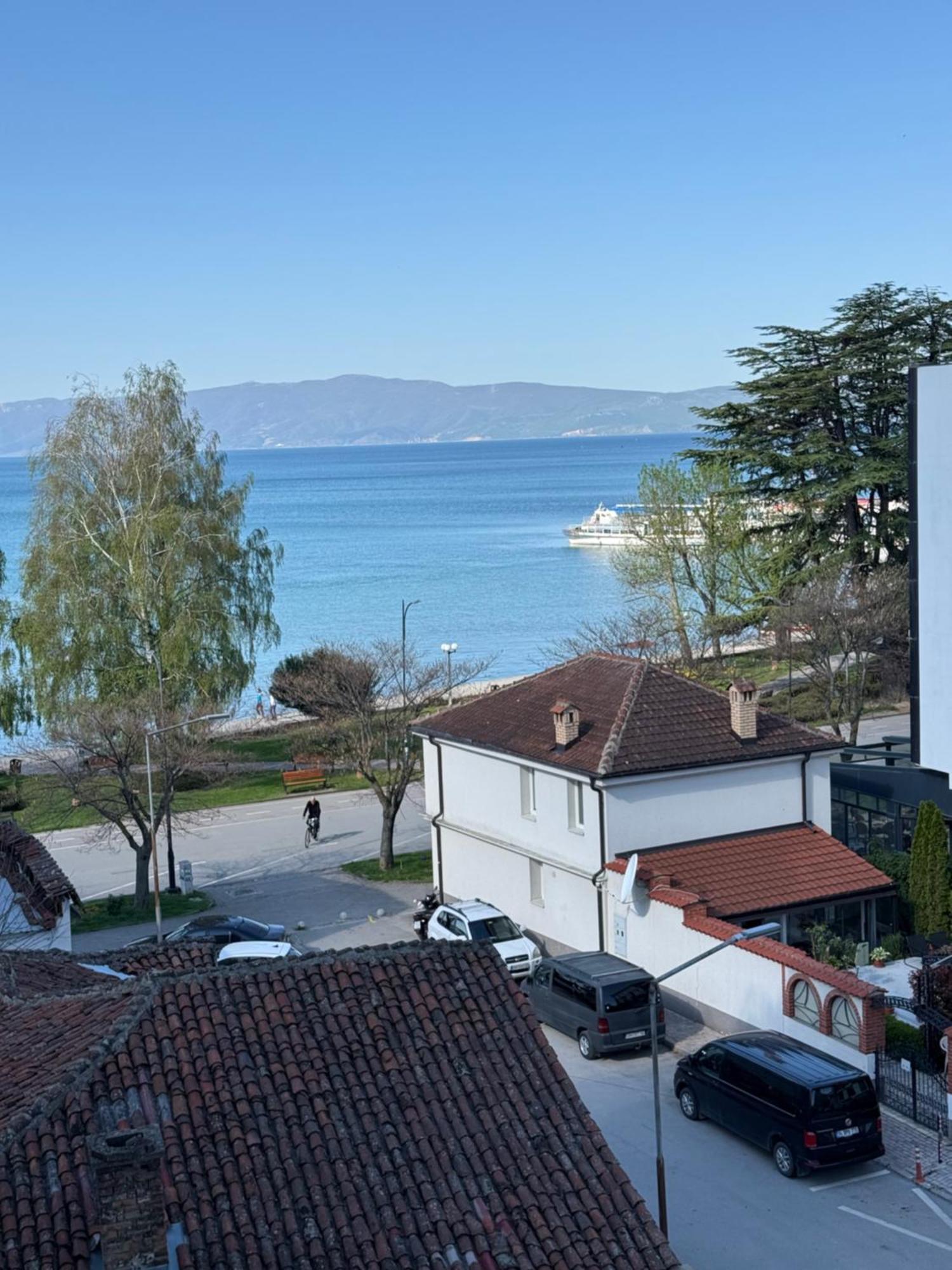 Exclusive Apartments With Lake View Ohrid Exteriör bild